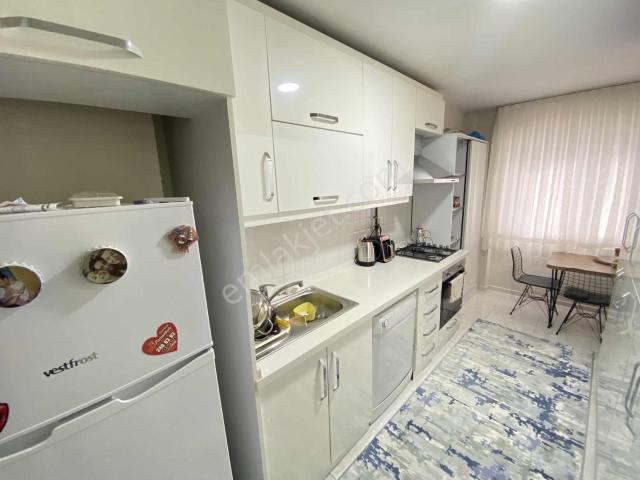 Karabağlar, İzmir içerisinde satılık mülk