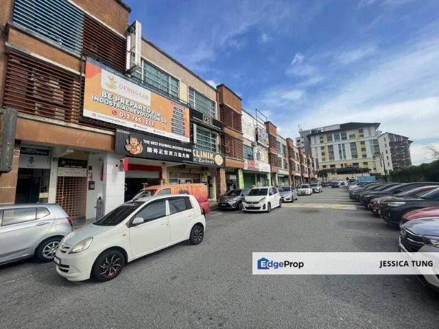 Shop for sale in Kajang, Langat