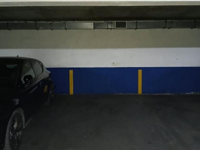 Estacionamiento en arriendo en Barrio William Noon, Providencia