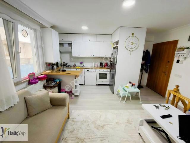 Gürsel Mahallesi, Kâğıthane içerisinde satılık mülk