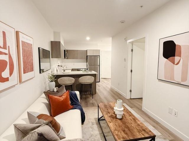 Apartment for rent in City Centre, Surrey