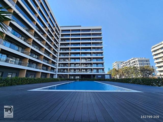 Bornova, İzmir içerisinde satılık mülk
