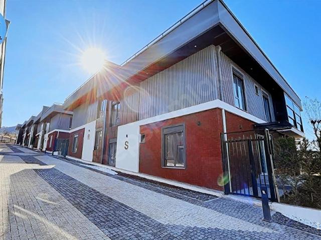 Isparta içerisinde satılık Villa