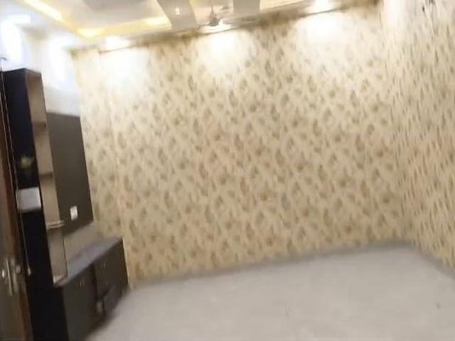 Flat for rent in Deri