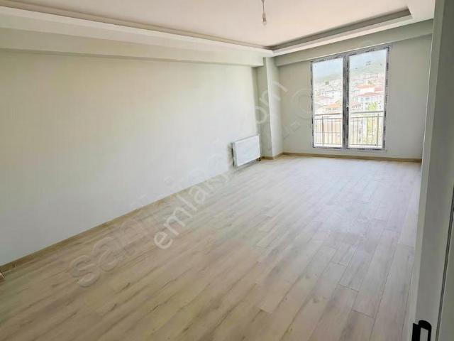 Ahmet Yesevi Mahallesi, Sultanbeyli içerisinde kiralık mülk