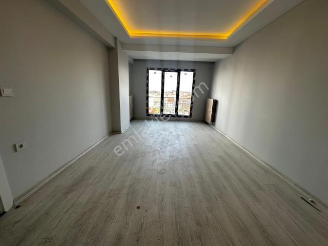 Cennet Mahallesi, Küçükçekmece içerisinde kiralık mülk