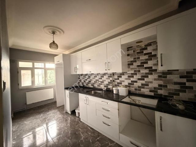 Şeker Mahallesi, Adapazari içerisinde kiralık mülk