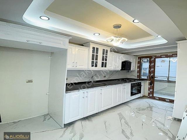 İstanbul içerisinde satılık mülk