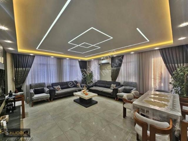 Cumhuriyet Mahallesi, Beylikdüzü içerisinde satılık mülk