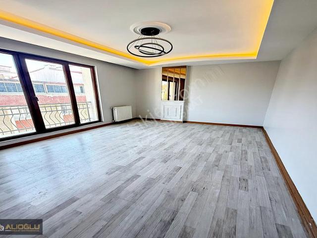 İstanbul içerisinde satılık mülk