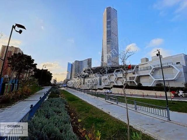 Ataşehir, İstanbul içerisinde kiralık mülk