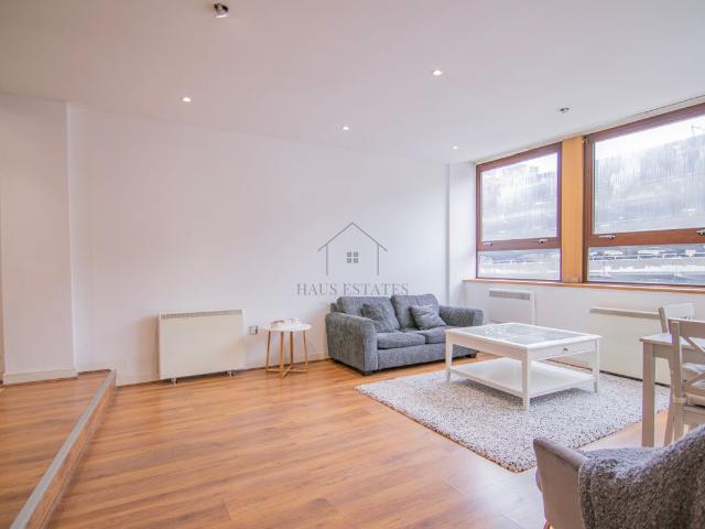 Apartment for rent in St Matthew's, Old Wharf