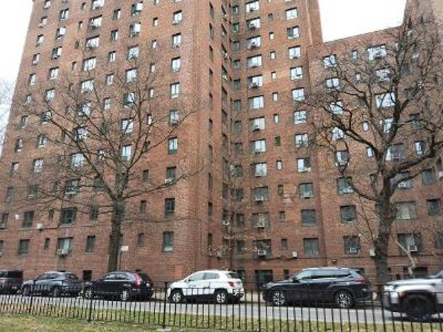 Condo for sale in The Bronx, Arverne