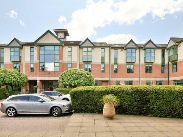 Apartment for rent in Old Trafford, Trafford Park