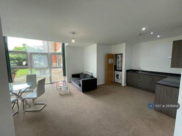 Apartment for rent in Old Trafford, Trafford Park