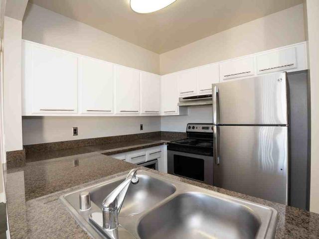 Apartment for rent in Burbank, California
