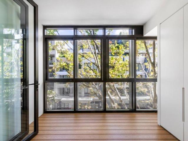 Apartment for rent in Lower North Shore, Sydney