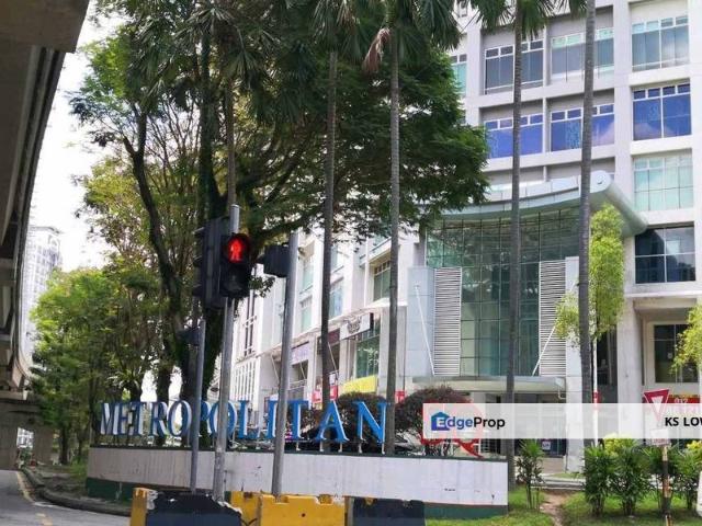Shop for sale in Petaling, Damansara Damai