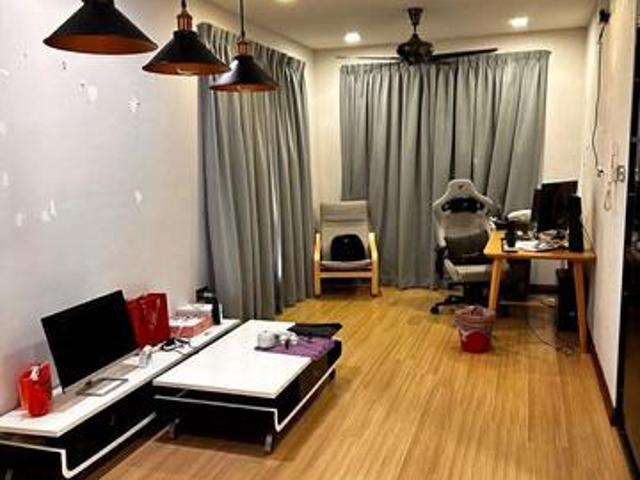Serviced Residence for sale in Petaling, Damansara Damai
