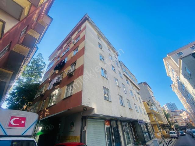 Ümraniye, İstanbul içerisinde kiralık mülk