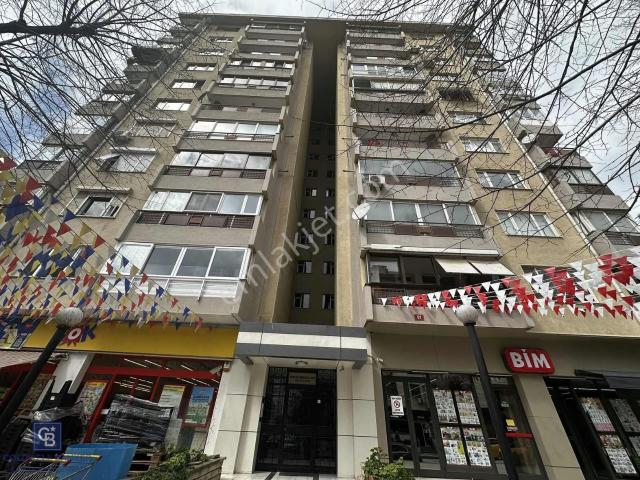 Kadiköy, İstanbul içerisinde kiralık mülk