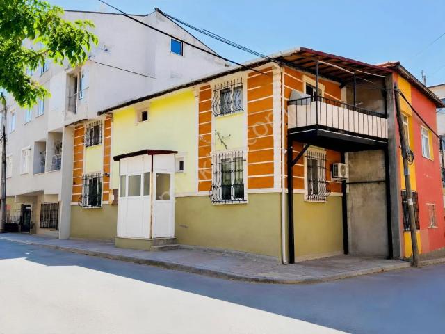 Hamidiye Mahallesi, Sultanbeyli içerisinde satılık Villa