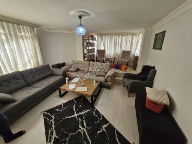Konak, İzmir içerisinde satılık mülk