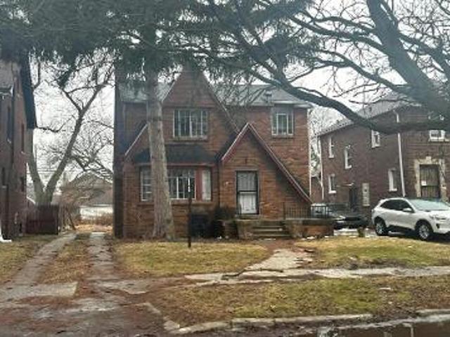 House for sale in Detroit