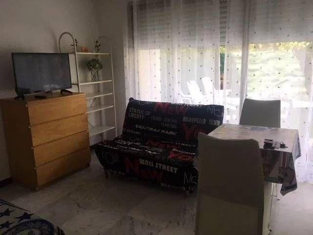 Studio location à Grasse, Antibes