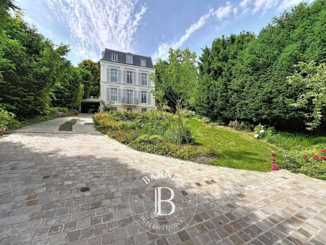 Maison location à Boulogne-Billancourt, Meudon
