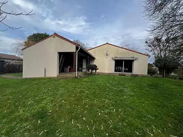 Maison vente à Saintes, Meursac