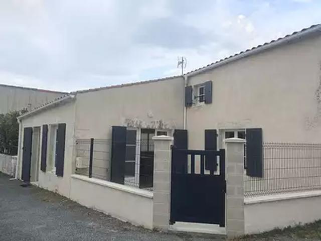 Maison location à Saintes, Meursac