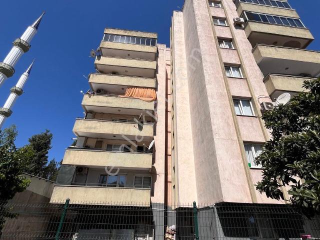 Mevlana Mahallesi, Bornova içerisinde satılık mülk