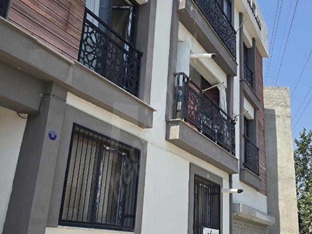 Bornova, İzmir içerisinde satılık mülk