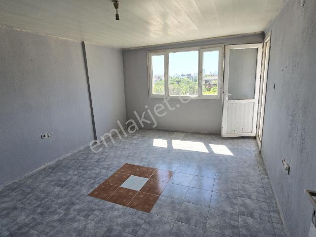 Bornova, İzmir içerisinde kiralık mülk