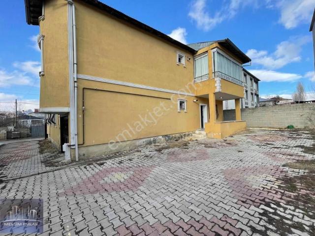 Van içerisinde satılık Villa