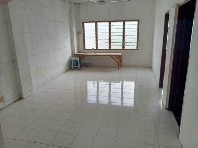 Apartment for sale in Kajang, Langat