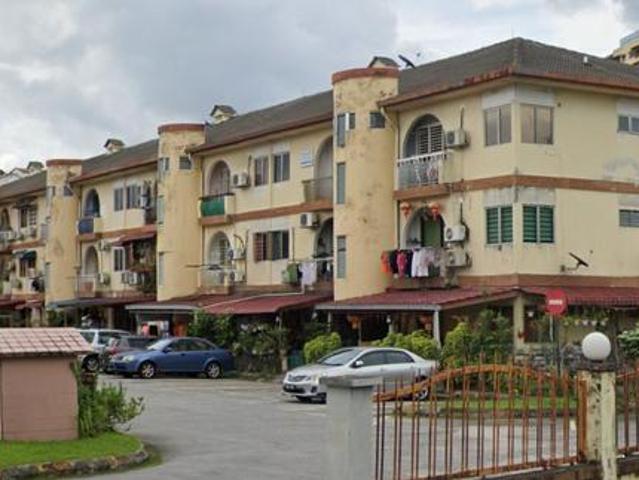 Apartment for sale in Langat, Selangor