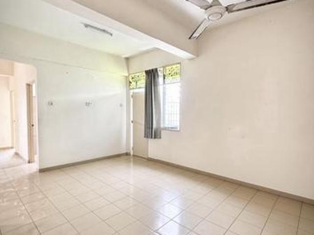 Apartment for sale in Timur Laut, George Town