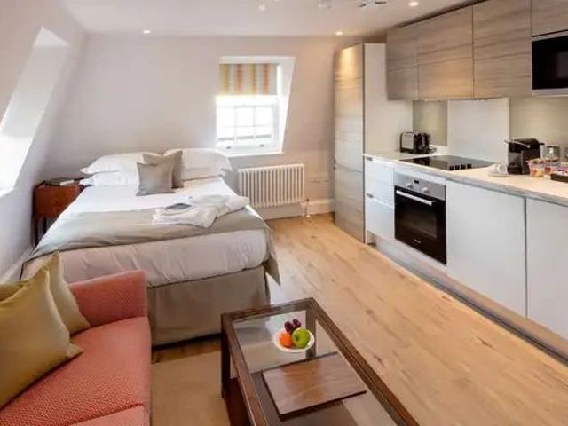 Room for rent in Tyndall's Park, Bristol