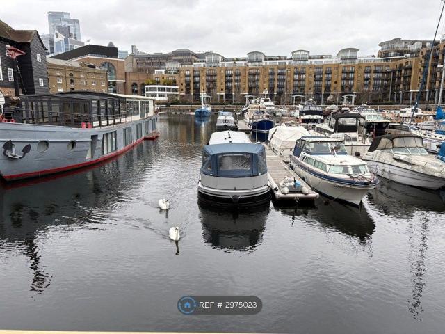 House for rent in Tower Liberty, Wapping
