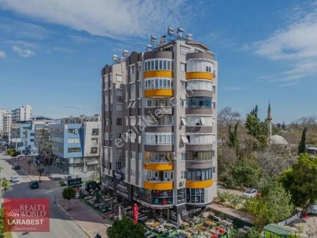 Antalya, Muratpaşa içerisinde satılık mülk