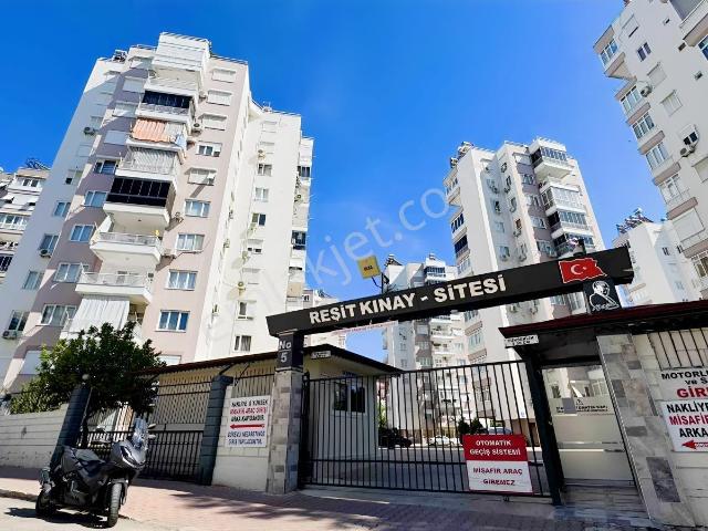 Antalya, Muratpaşa içerisinde satılık mülk