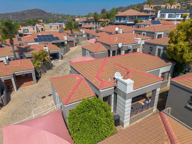 Townhouse for sale in Ekurhuleni, Gauteng