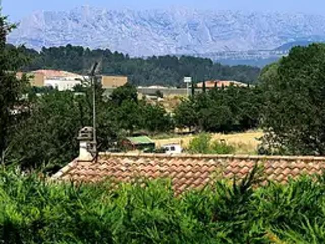 Appartement location à Lotissement les Allées de Tanalia, Meyreuil
