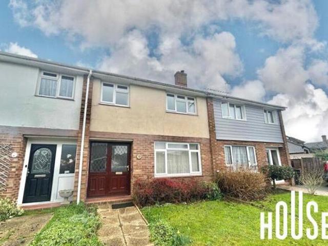House for sale in Spring Vale, Hampshire