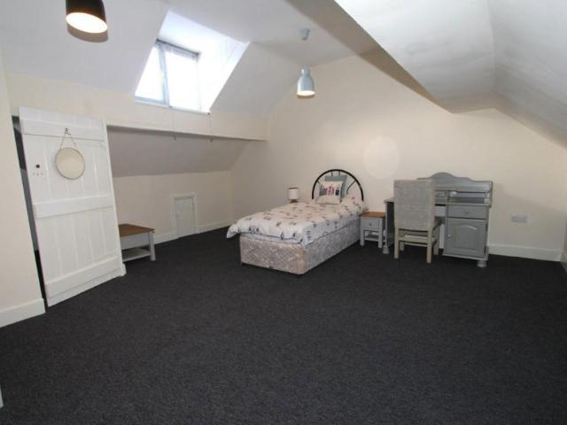 House for rent in Baswich, Staffordshire