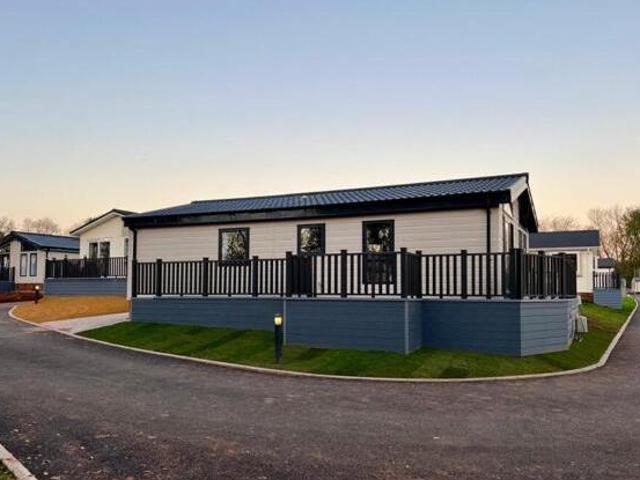 House for sale in Fossebridge, Gloucestershire
