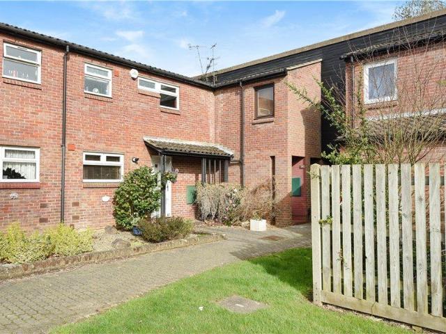 Apartment for rent in London Borough of Hillingdon, Greater London