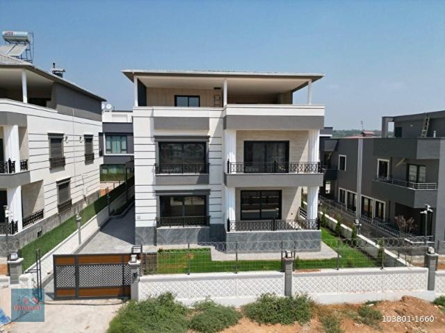 Mersin içerisinde satılık Villa